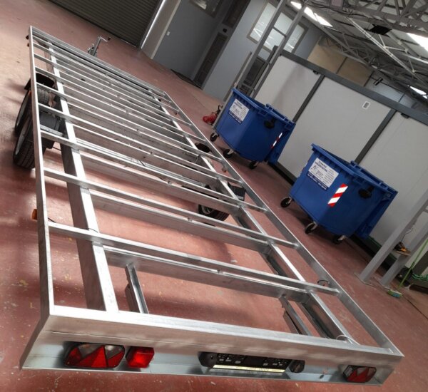 IMG-97698f233a857133299cbc83e2b67ca4-V