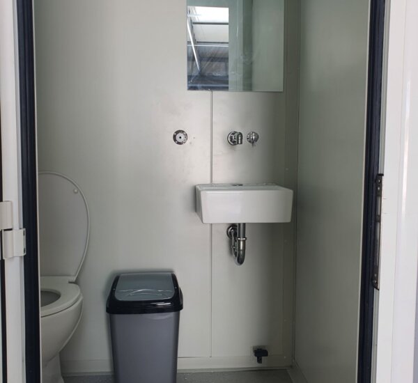 IMG-b148ff2a06b3f8d6f3ef57c0cc749261-V