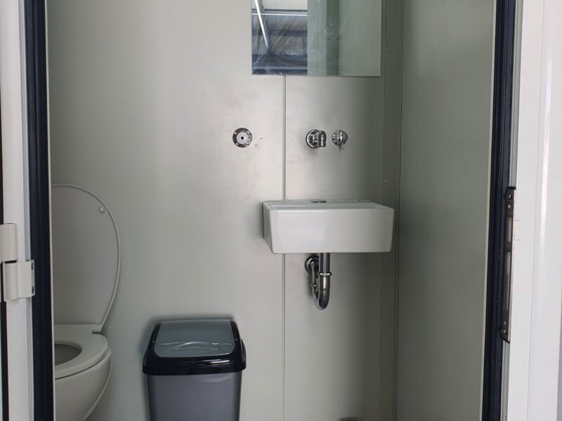 IMG-b148ff2a06b3f8d6f3ef57c0cc749261-V