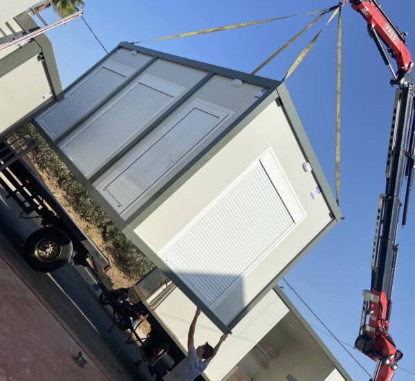 IMG-b4d21016b3a9c3cb656925e3f8d6d960-V