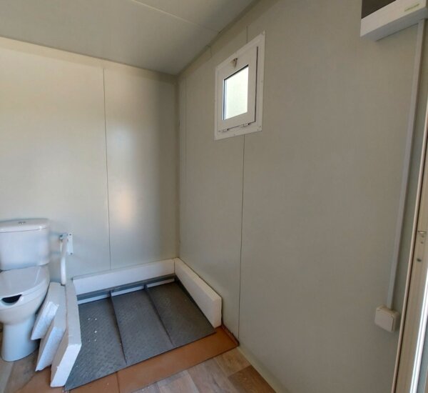 IMG-c36008619af408cc44e092cb479ddc3f-V