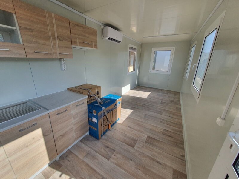 IMG-ef955155c4b052eea80859a06b91c09f-V