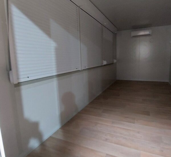 IMG-f0da153260fd31f327f0e890871cbfad-V